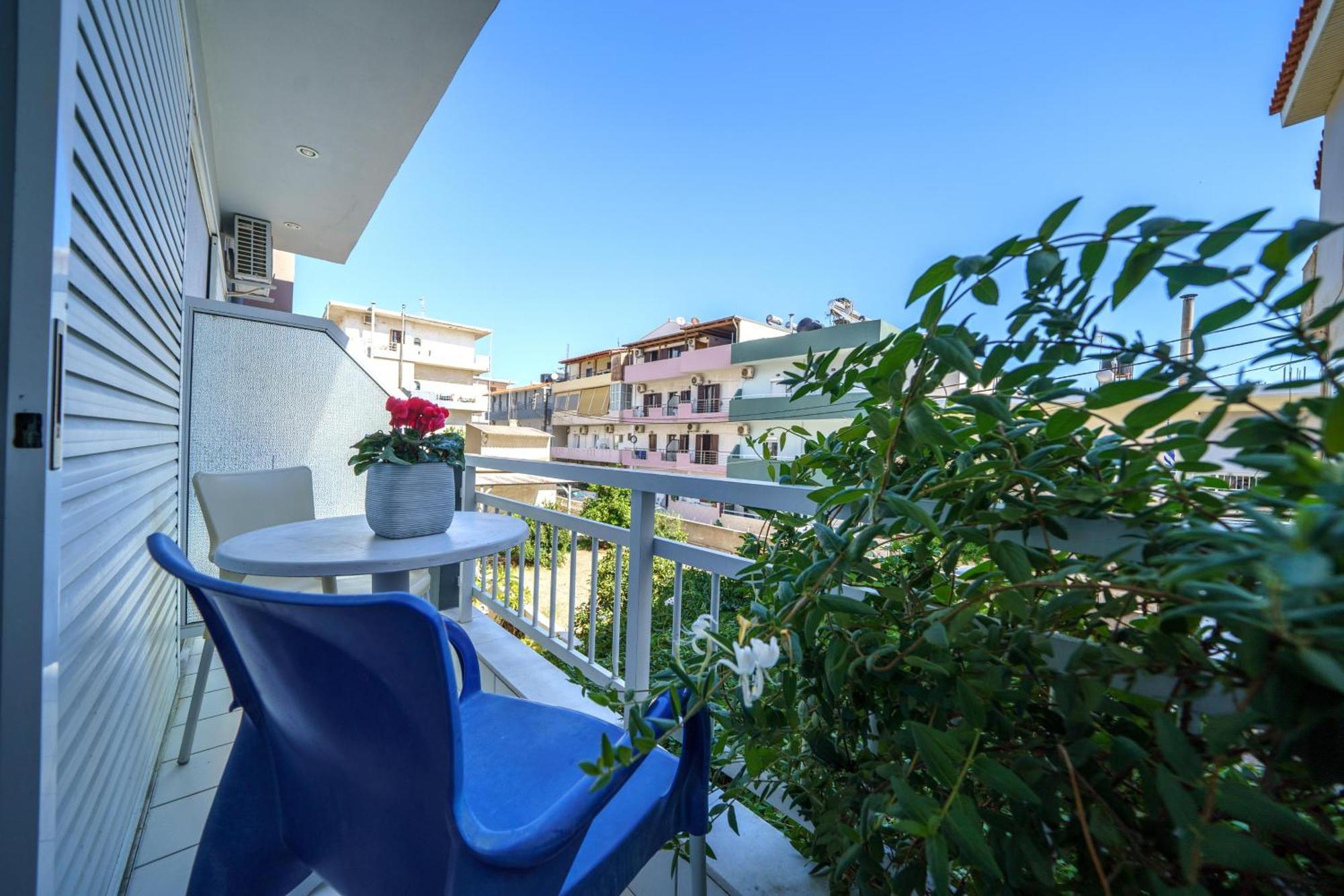 Rodi Blue Apartments Amoudara  ภายนอก รูปภาพ