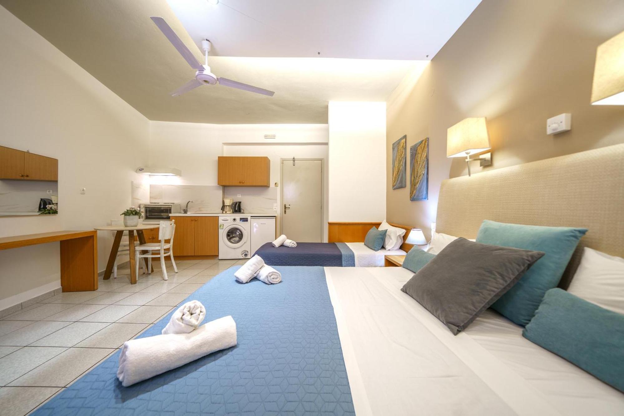 Rodi Blue Apartments Amoudara  ภายนอก รูปภาพ